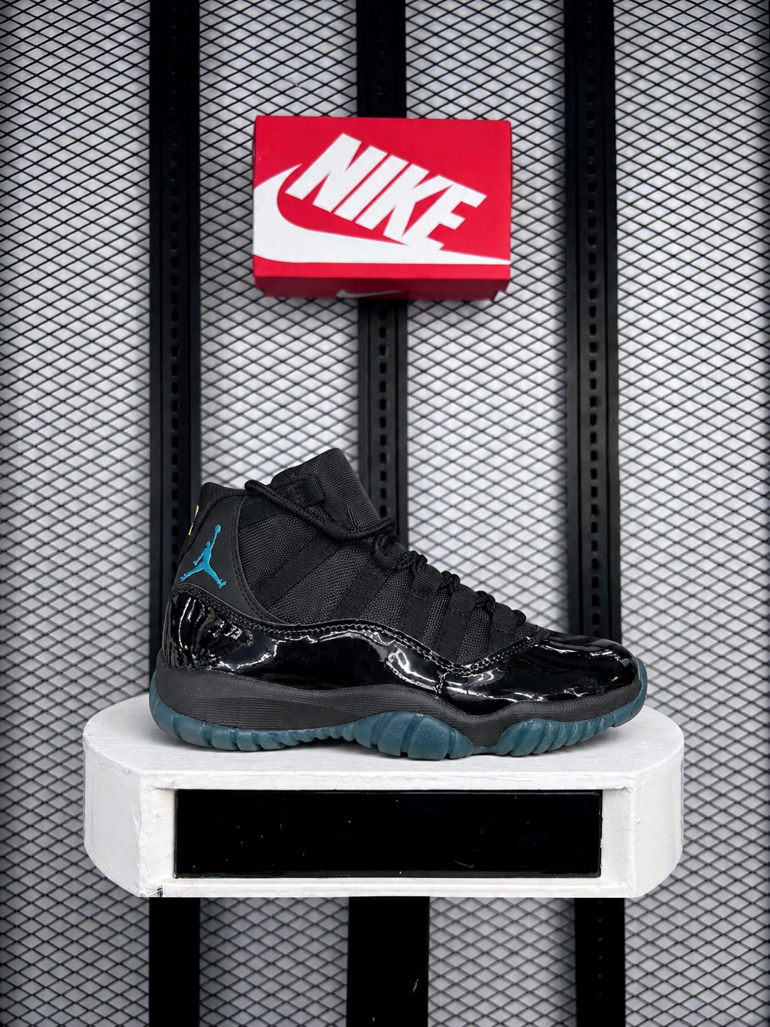 Air Jrdan Retro 11 - Gamma Blue